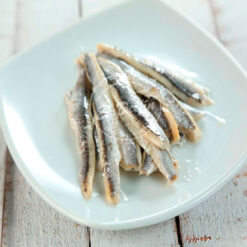 Boquerones en aceite-0